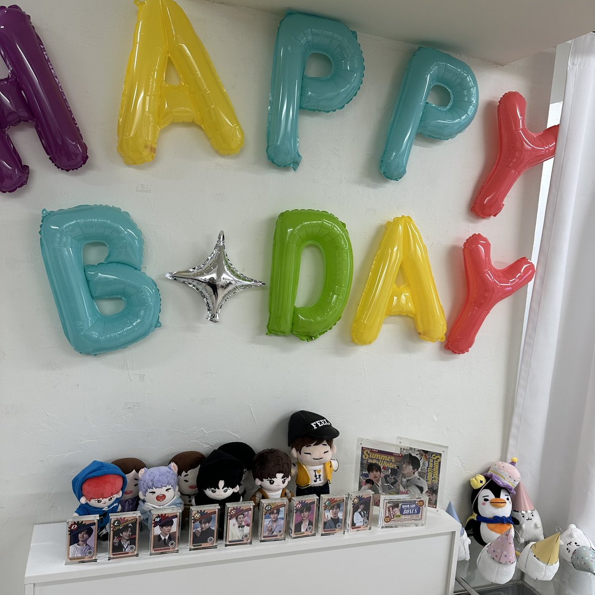 SSGSAG25's tweet photo. 🎈카페 꼬모🫶🏻
왕 예쁜 탑꾸와 찰떡 사진 겟겟

#한겨울에온_내여름
#MY_SUMMER https://t.co/dPWe55osbV