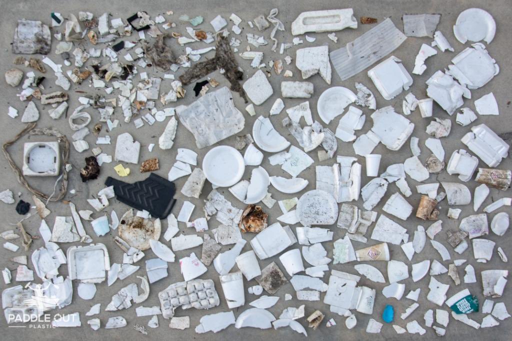 PadleOutPlastic's tweet image. If we don’t use it, we can’t lose it.
Frame is 6’x9’ or 2x3m
Just 1 morning, just the styrofoam. All plucked from the water in LA Harbor.
#banstyrofoam
#reducesingleuseplastic #paddleoutplastic