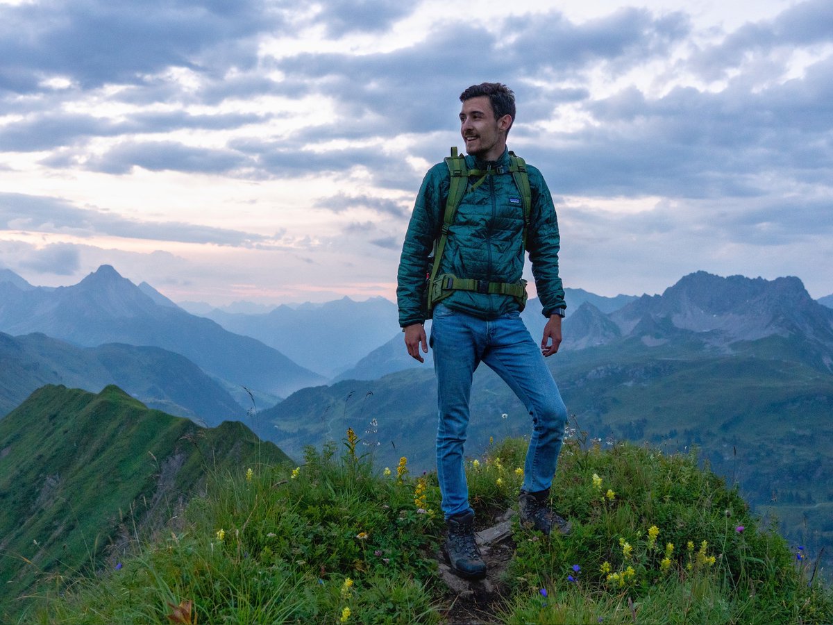 Our first speaker for next week is <a href="/simondnhr/">Simon Dannhauer</a>. For his Master's thesis, he is studying the feedback process of active galactic nuclei in galaxy clusters. His talk will be in German, titled, "The art of (scientific) failure: Being so wrong it's right."