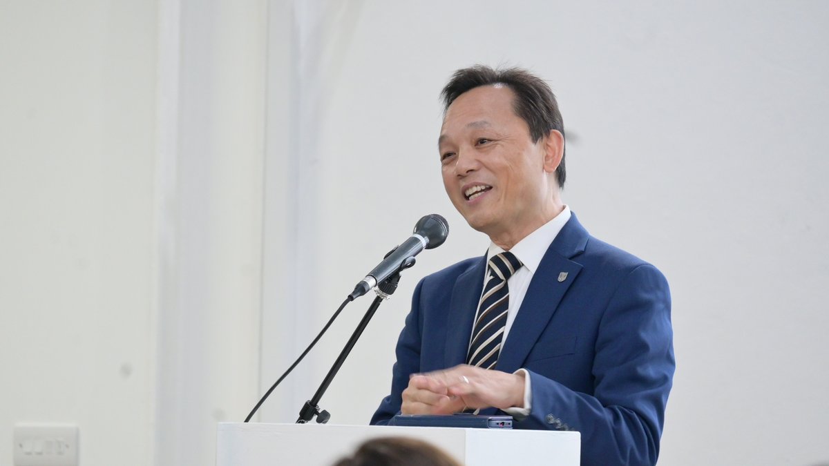 Uni of East London tweet media