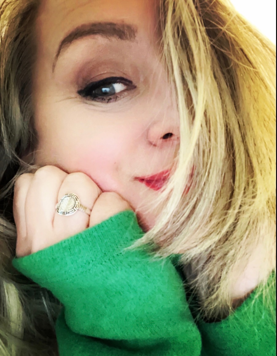 ginalinstead1's tweet image. #NewProfilePicture 💚♥️