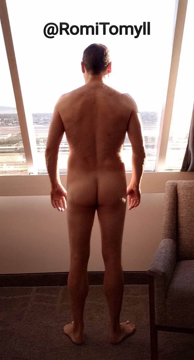 RomiTomyII's tweet photo. Buen día gente !!!!
Miren chicas que rico el papito que me como.
#Juevesdepapitos
#JuevesDeSeduccion 
#PapitosRicos https://t.co/ymKj49WK5O