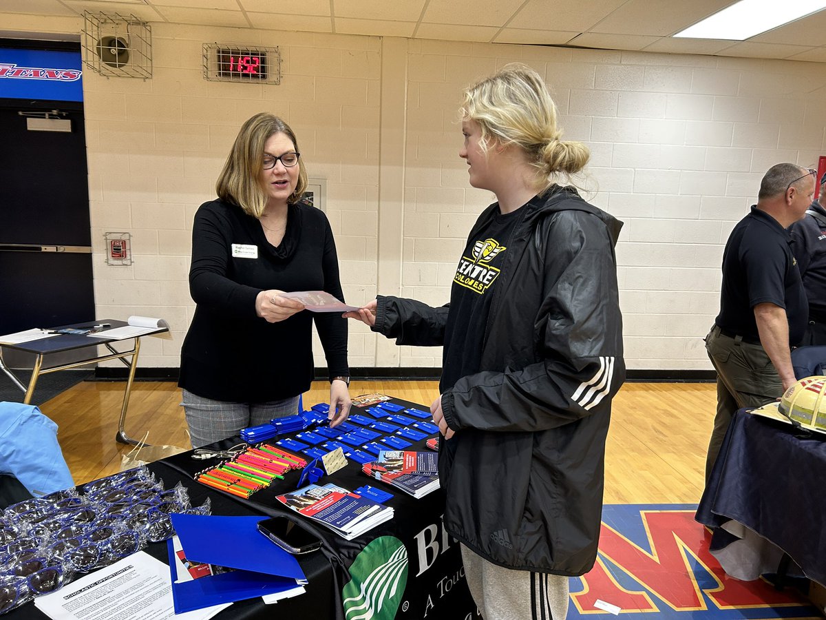 We’re in Mercer County today talking to high school seniors about the Blue Grass Energy scholarship. We will be awarding $15,000 in scholarships to 10 students in a random drawing on June 1. To learn more, visit bgenergy.com/scholarships.