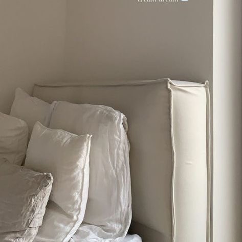 CARTIERANG3L's tweet image. at home 🤍🧸