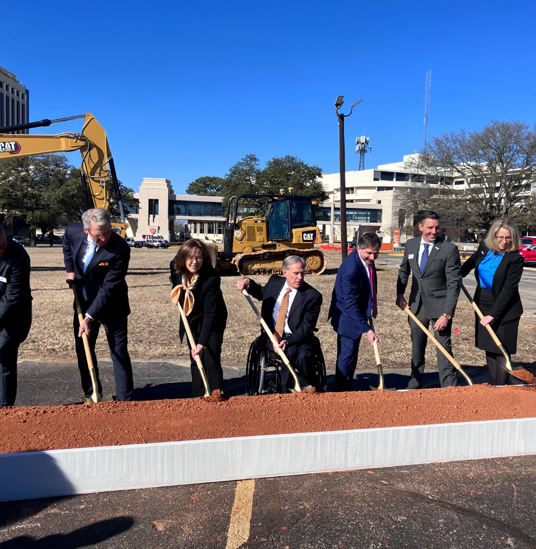 Gov. Greg Abbot Attends UT Tyler Medical School Groundbreaking Ceremony 🙌 - mailchi.mp/patriottalon.c…