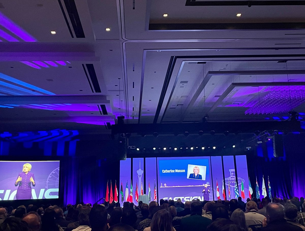 thunderlymktg's tweet image. There’s nothing better than getting to see our #clients in person, and hearing the real-life #OpenforOpportunity stories of franchisees that we get to share with the world. This week we attended the @FASTSIGNS and @NerdsToGo 2023 annual convention to do just that!