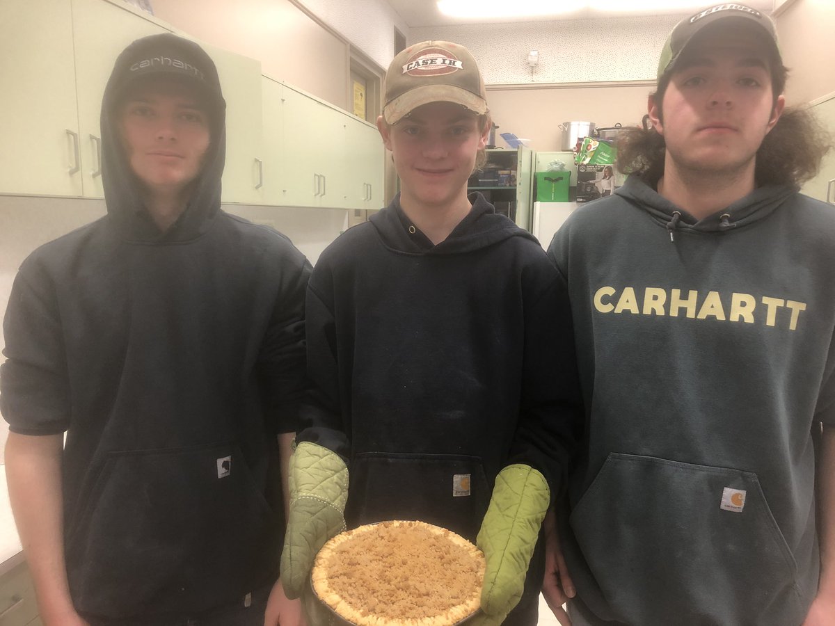 Well we have proven that farmers can cook. Thanks to all supporters, students, local farmers for making year 5 a success. This will be the last tweet from this account. I would be happy to connect in real life. Thanks again for supporting our students.