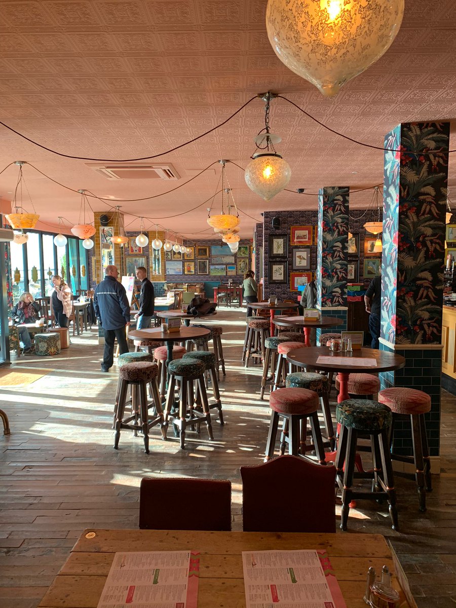 Alex Reilley tweet media