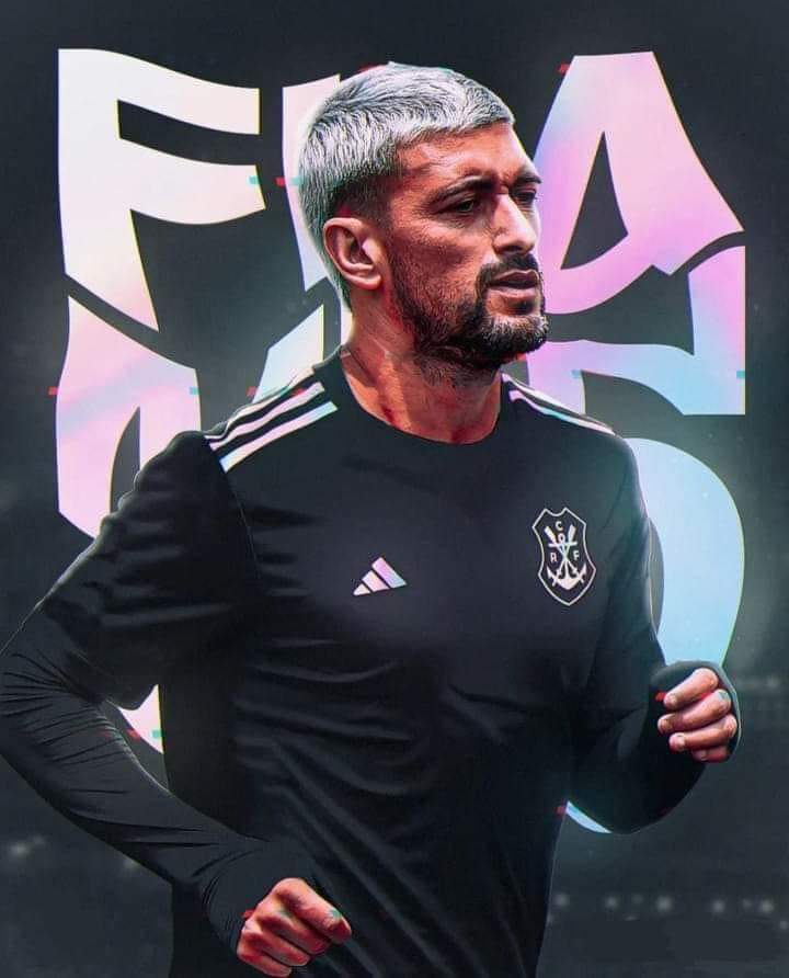 sourubronegrooo's tweet photo. O Manto 3 do Flamengo será assim: ESPETACULAR! 🔴⚫️ https://t.co/9bDIOgIgGQ