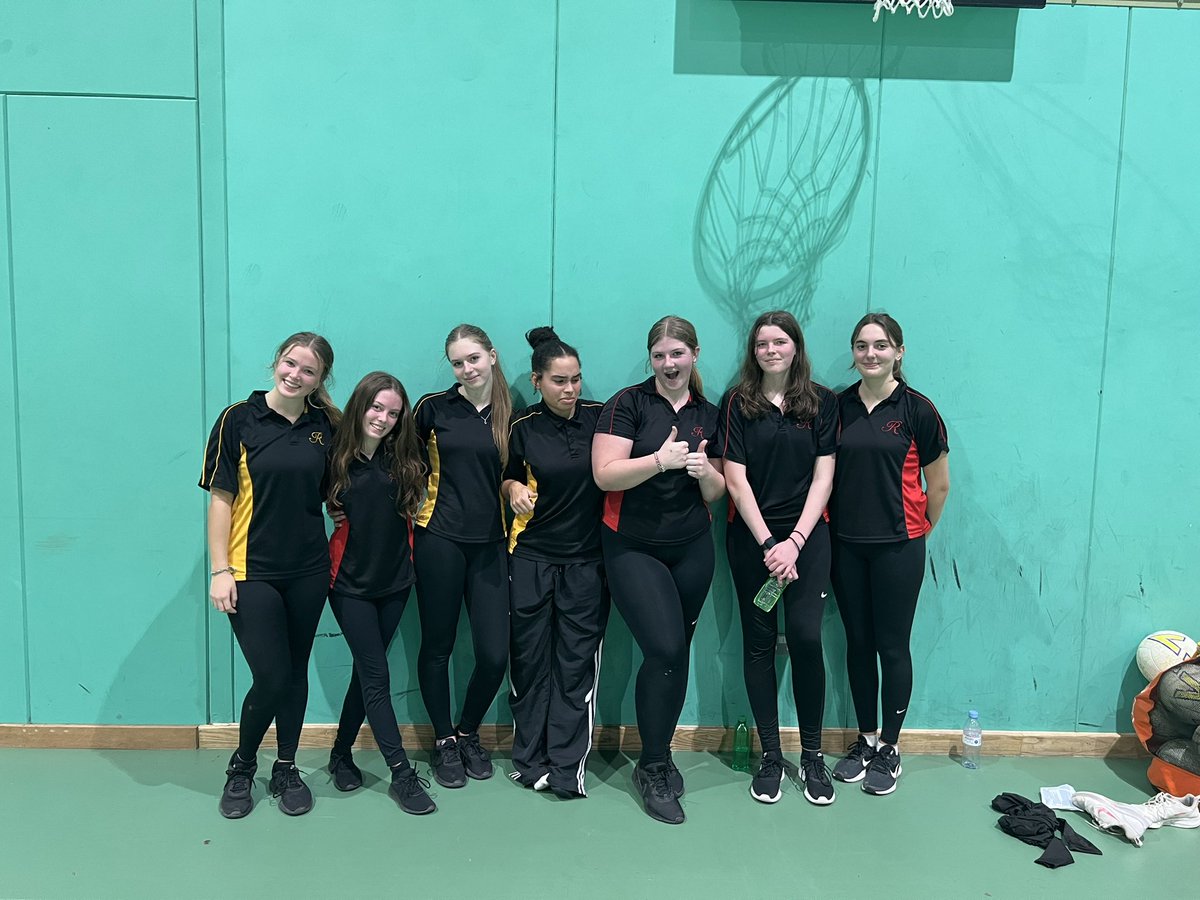 RobertsbridgeCC_PE tweet media