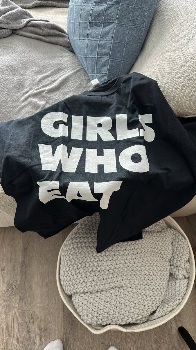 bodybydaddy's tweet photo. 😋 https://t.co/5WUupgDpFY