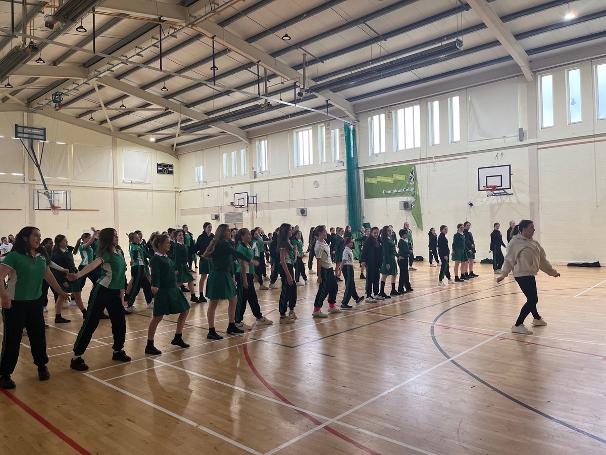 MuckrossCollege's tweet photo. In the capable hands of our wonderful Music (and dance!) teacher Ms. Cunningham the well-being of our 1st years from @MuckrossCollege is being very well looked after! #studentwellbeing #dancingisfun https://t.co/qfuT0EhjbP