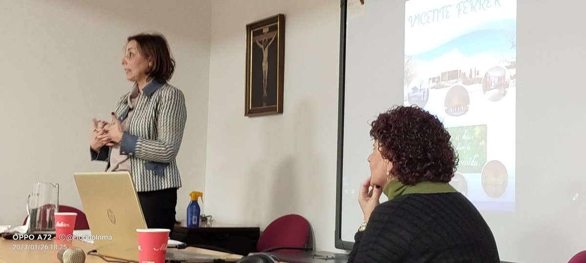 dee_archimadrid's tweet photo. Comenzando un encuentro de #profedereli de @archimadrid que trabajan en Centros Públicos de Educación Especial. Nos acompaña M Luisa González, directora del CPEE Vicente Ferrer de #Sanse
Gracias https://t.co/jVgex65wbE