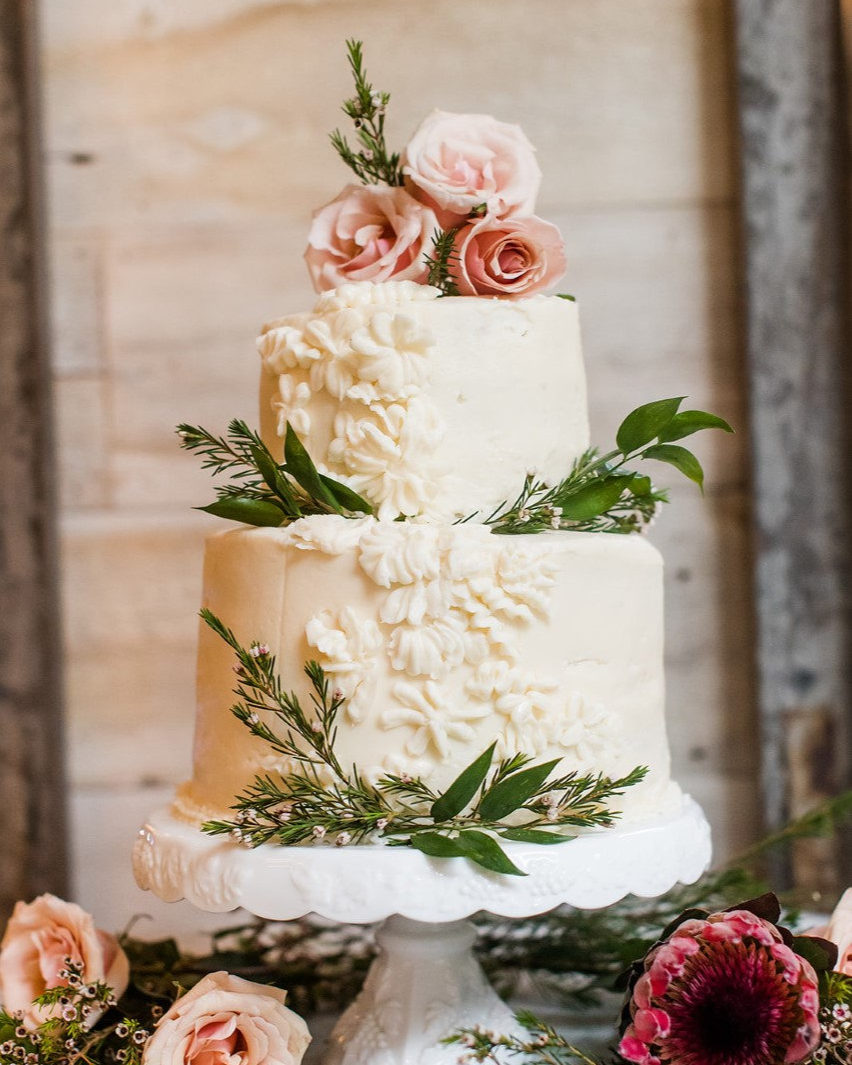 BHLDN Weddings tweet media