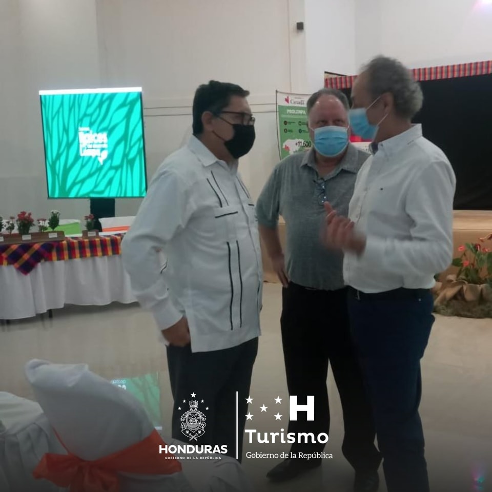 IHToficial's tweet photo. PROLEMPA celebra el cierre del proyecto Promoción del Desarrollo Económico Rural para Mujeres y Jóvenes.

#Honduras #Turismo #IHT #PROLEMPA https://t.co/UIOK4rAQ5P