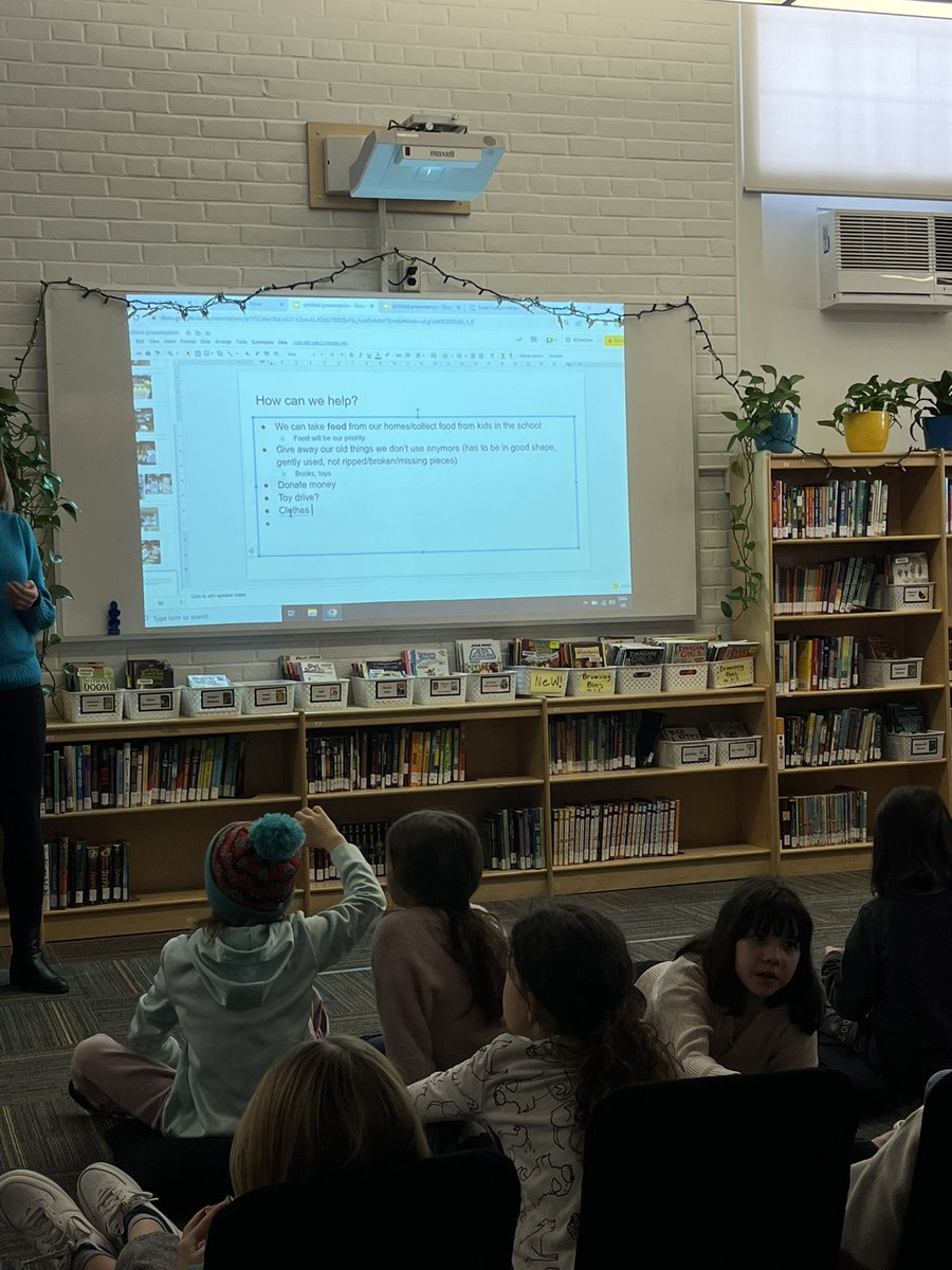 MyahBirrell's tweet photo. Joined the @TDSB_YoungWomen group at @orioleparkjps today with some of my grade 4/5s! We talked about food insecurity and the ways we can help our local community with this ongoing issue. Love seeing these empowered people think deeply about social justice concerns! @Ms_Paradis https://t.co/z9tJqjZw1W