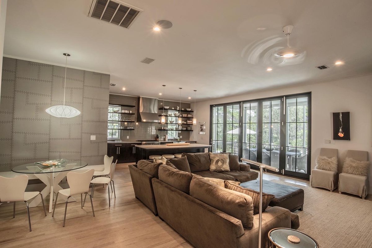 30A Cottages tweet media