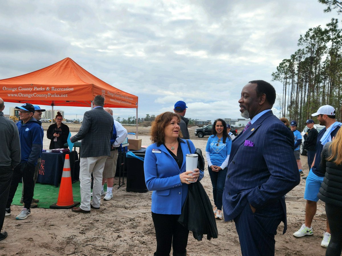 RitaForFlorida's tweet photo. So excited to have a new Little League Complex breaking ground in beautiful #FLHouse44! #Fabulous44 #DrPhillips
#RepRita https://t.co/whUzC1f5cV