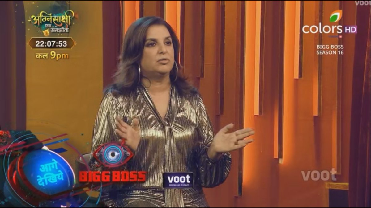 BollySpy's tweet photo. #BiggBoss16 Promo | #PriyankaChaharChoudhary Aapka Ek Bubble Tha Jo Sachai Ke Liye Khadi Rehti Hai, Is Hafte That Bubble Has Burst Fully - #FarahKhan.. #BiggBoss #BB16 

Aap Hai Kiske Sath?
Retweet🔃 -- Priyanka
Like❤️ -- Farah https://t.co/LNNp0Lgoll