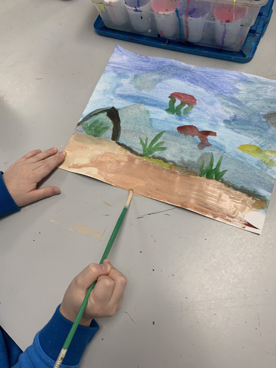 Fourth graders working with Mr. Bond creating water colors incorporating atmospheric perspective. 🎨🖌️
