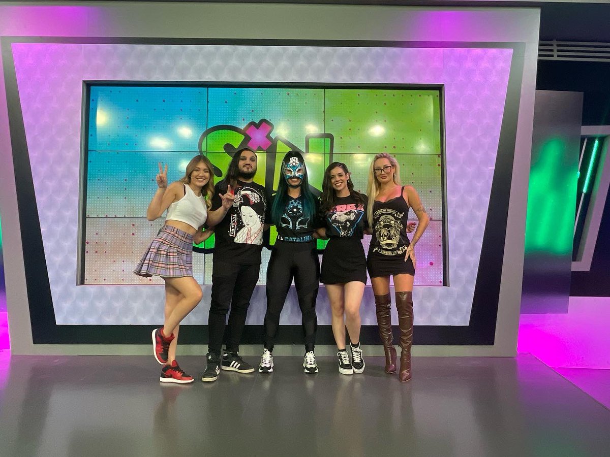 LaCatalinagar's tweet photo. ¡¡¡HOY!!!
La diva del Ring en #SINCTRL 😳
🗓26/01
⏰23:00 HRS
📺850 VTR - 236 WOM https://t.co/dMJVIVQK33