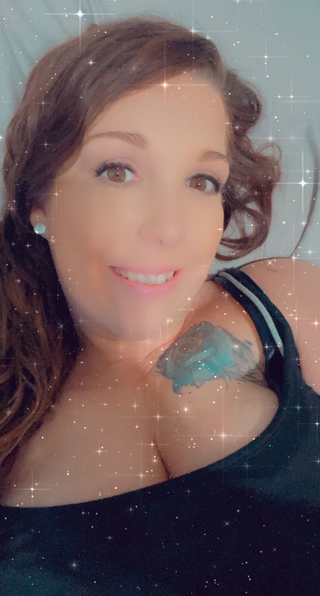 TeloDoni's tweet photo. @sapphire7750 Sexy bitch https://t.co/9caIXDskic