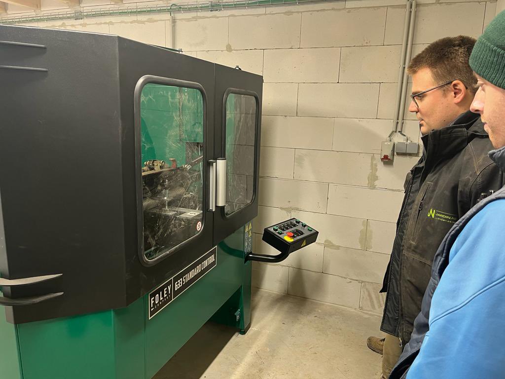 MilatiGrassMachines tweet media