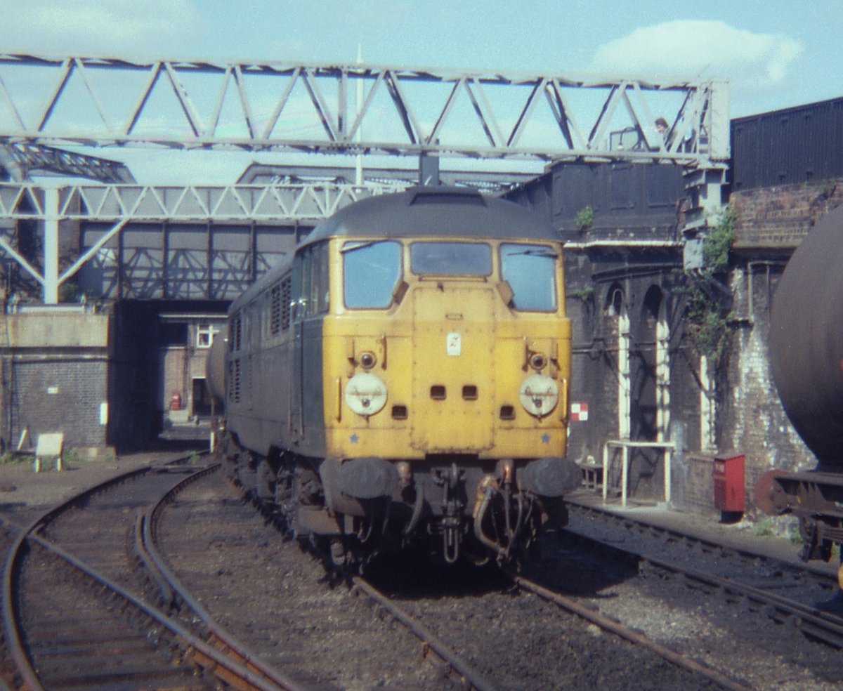 #ThirtyOnesonThursday a Kodak Instamatic snap of 31133 at Liverpool Street on 17 April 1982 #Class31 #Trainspotting #BRBlue