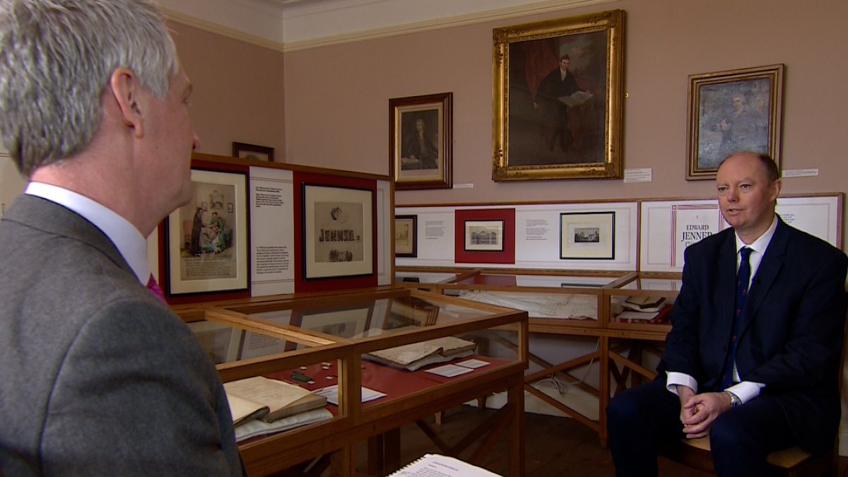 Good to meet and chat to @CMO_England @DrJennersHouse today as Prof Whitty returned home to #Gloucestershire to talk #EdwardJenner and the #covidpandemic More tonight @bbcpointswest & @BBCPoliticsWest on Sunday