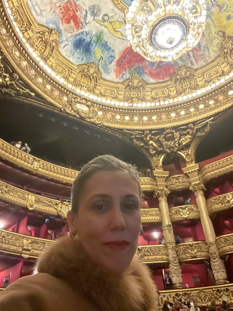 cyrine's tweet image. #petergrimes #premiere #opera #garnier #paris #operanight 🖤