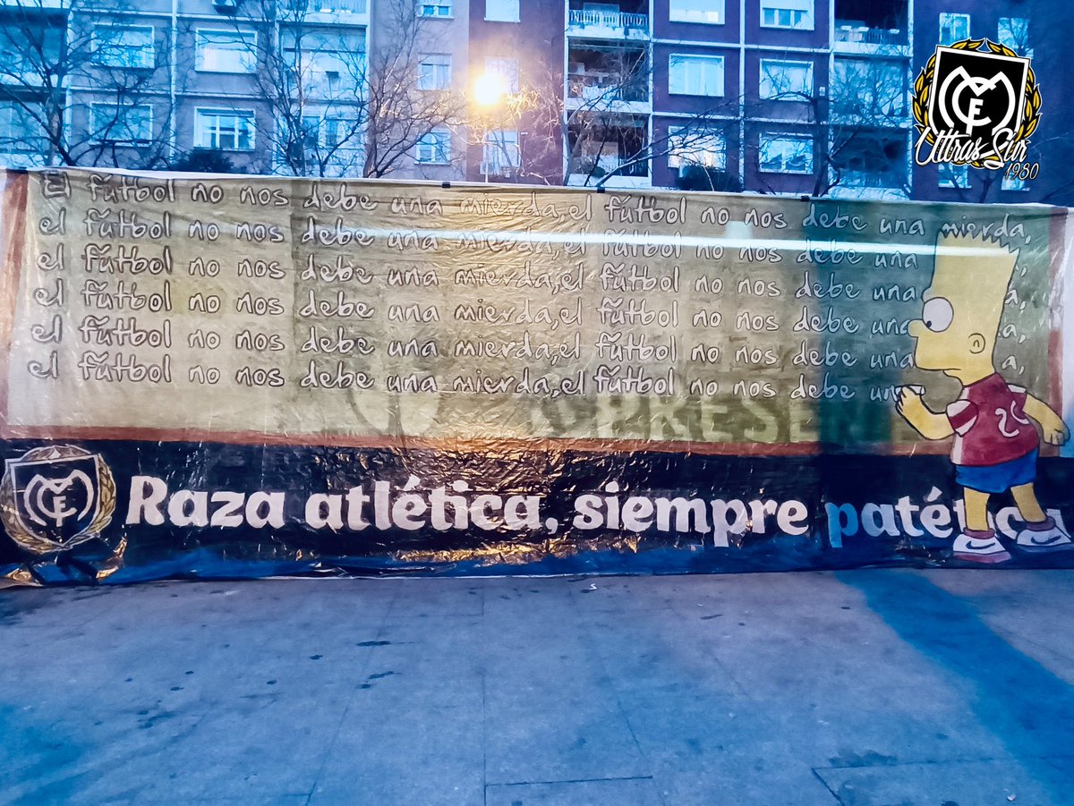 FondoSur_1980's tweet image. ¡Raza atlética, siempre patética!
#IndiosNO #EternosSegundones
#UltrasSur #Derby #SiempreFieles