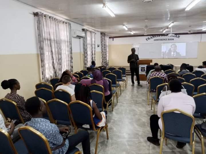 HumanGhana's tweet photo. Human Security Research Centre Ghana organised a viewing workshop for the youths on the Universal Period Review on Ghana. This was partnership with the Political Science of the University of Ghana and Small Media Foundation https://t.co/WLT4gfkqzW