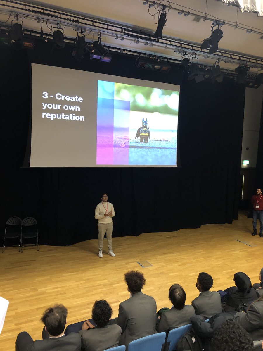 Team_UPside's tweet image. Last week, Team UPside delivered two 1-hour assemblies to over 200 students at Hammersmith Academy, West London.📍

We delivered one presentation on 11 Things we Wish We knew in Year 11 and another on 12 Things We Wish We Knew in Year 12.👨🏿‍🏫👩🏽‍🏫