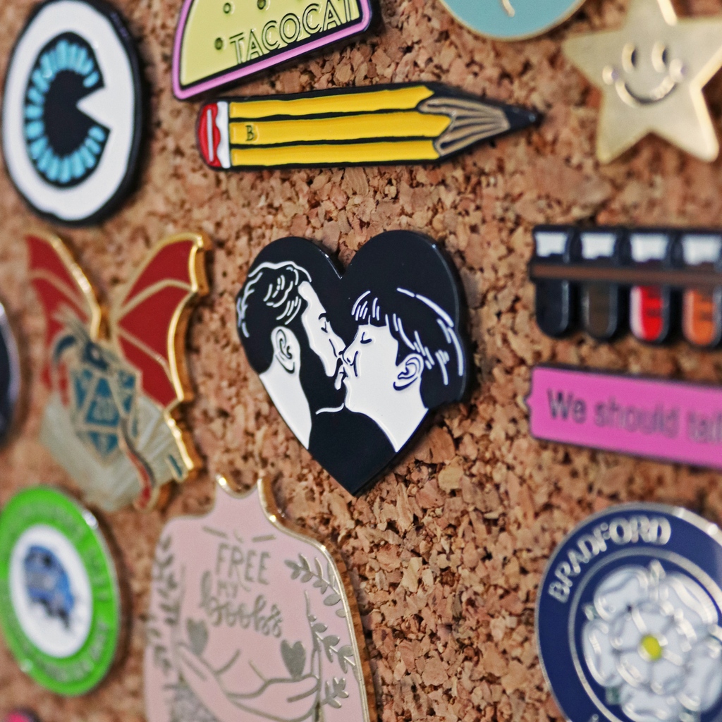 Pin wall close up! 🔍️ How do you display your pins?! 🤩

#smallbusiness #pins #enamelpins #pinbadges #badges #enamelbadges #pinwall #pincollection #pinspinspins #love #artists #supportartists #qualitymanufacturer