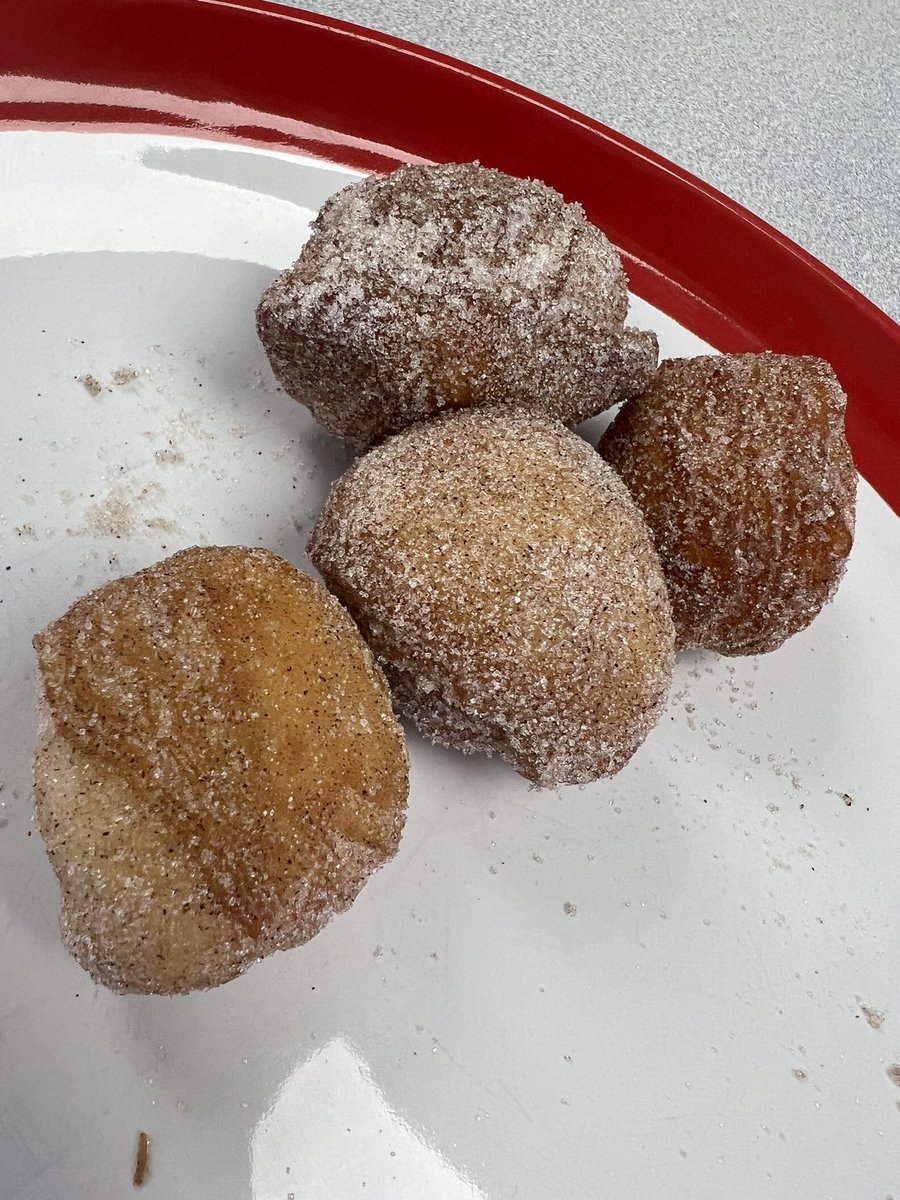 Cooking w/ Pope tweet media