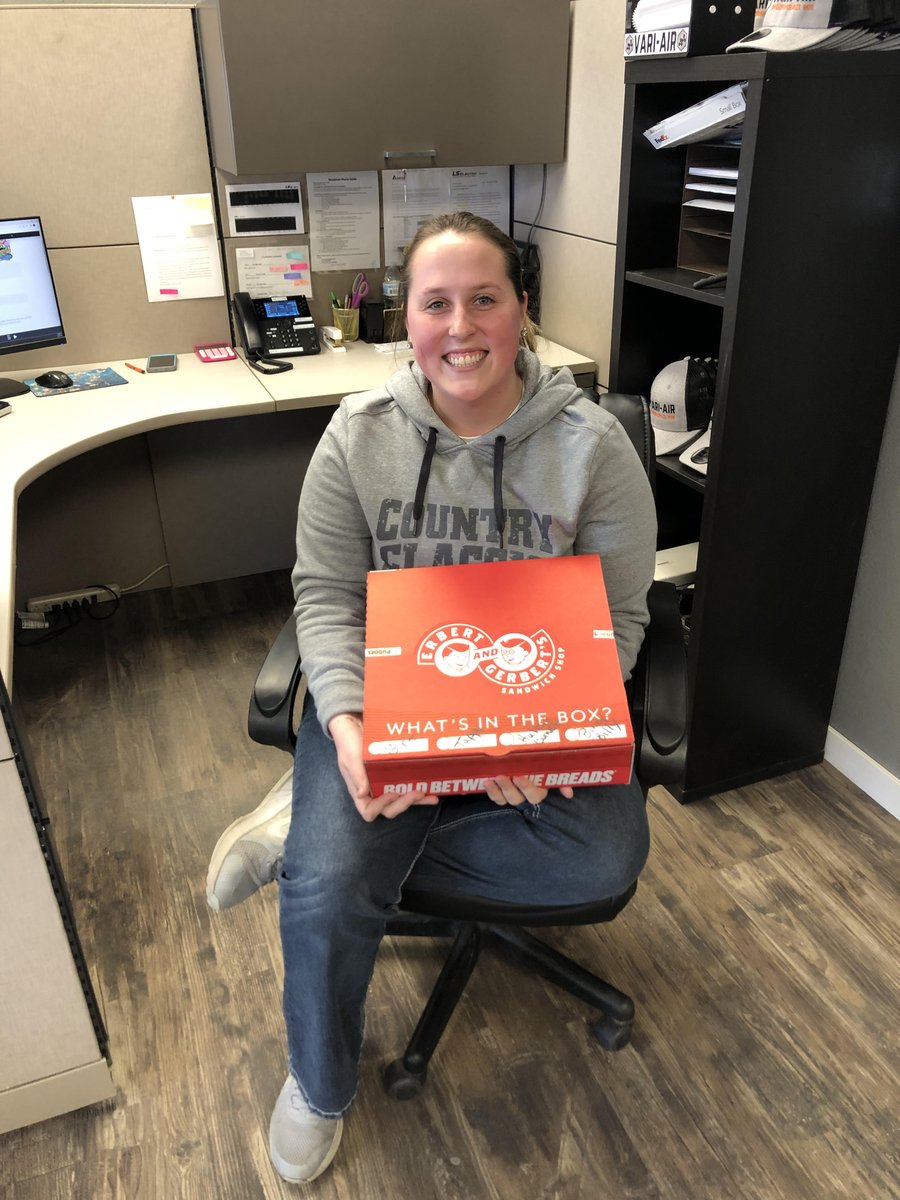 froggy999fargo's tweet image. Congratulations to Wylie who works at Johnson Power Systems in Moorhead.  Wylie was this week&apos;s lunch winner from 
@fmerbertgerbert
 If you want a chance to win lunch, you can register here.  froggyweb.com/win-erbert-ger…   #erbertandgerberts