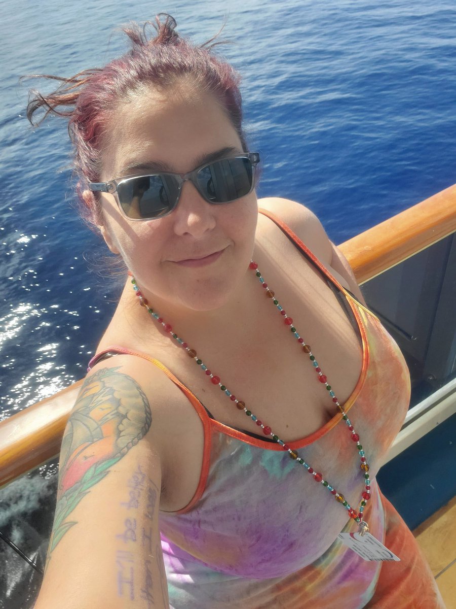 RachRedux's tweet photo. Happy 3nd to last sea day to me ! #southofcuba #intheocean #my2ndhappyplace https://t.co/qKjY19pXON
