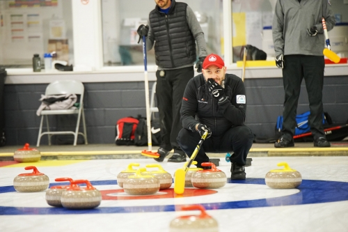 COMEBACK COMPLETE! Down 5-1 after 6th end, Trevor Bonot steals 2 to seal the 7-5 win over Tanner Horgan in the final end of Unibet Northern Ontario Tankard draw 5! WATCH REPLAY:  bonspiel.ink/3HxlOz8
 (Photo: Jesse Wachter)  #curling