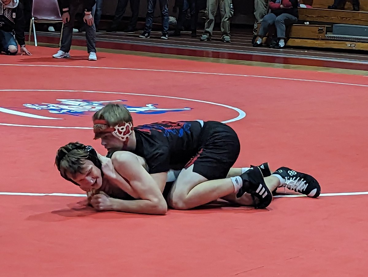 1GoodBetterBest's tweet photo. Great opening match tonight for our GMS wrestling season! Our students gave it their all and had some incredible matches against Concord. It's going to be a great season! #GoodBetterBest. #BUILDGrissom https://t.co/hK8CfgknFV