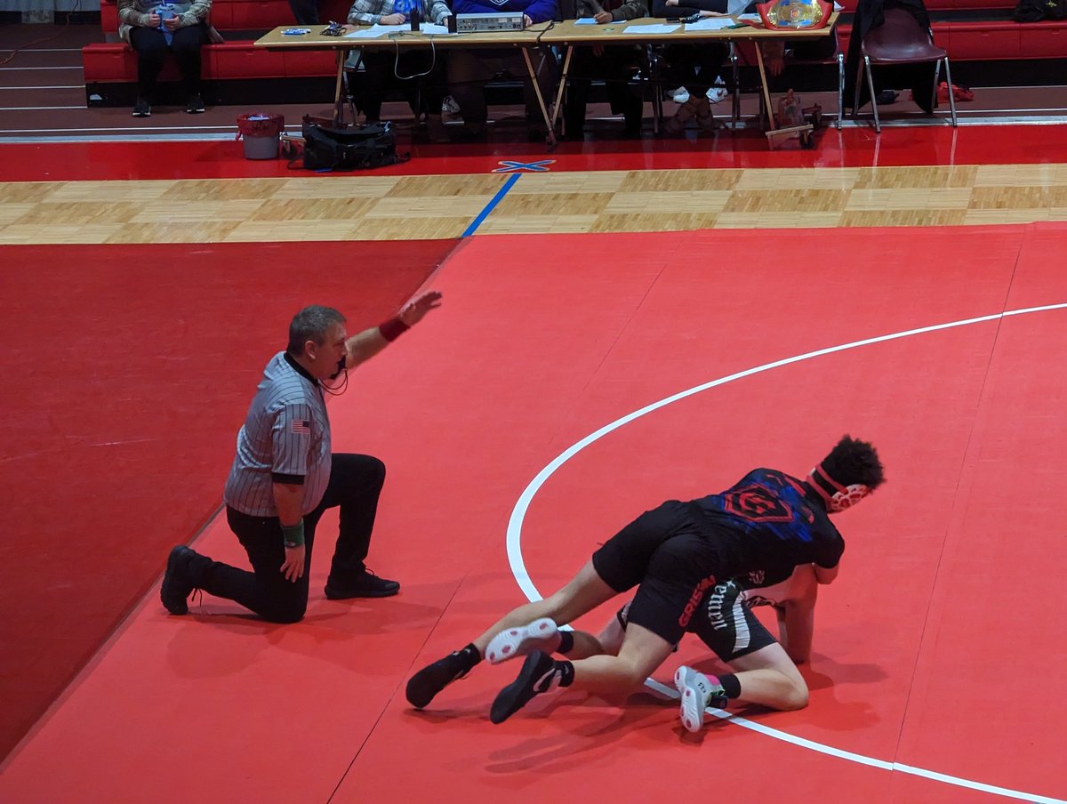 1GoodBetterBest's tweet photo. Great opening match tonight for our GMS wrestling season! Our students gave it their all and had some incredible matches against Concord. It's going to be a great season! #GoodBetterBest. #BUILDGrissom https://t.co/hK8CfgknFV