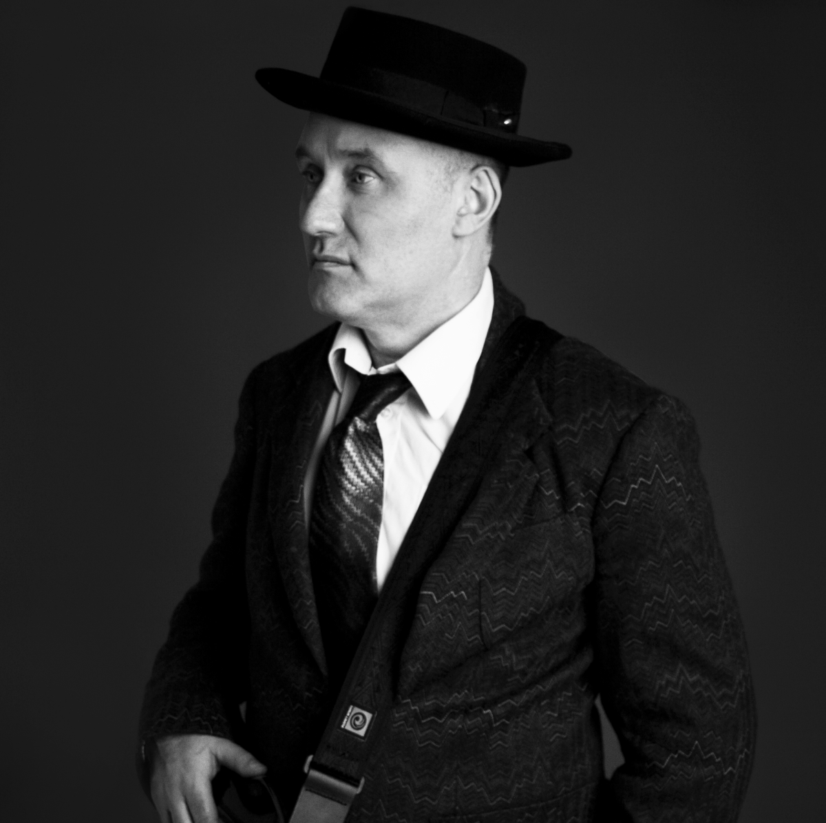 ShamelessPR_'s tweet photo. The iconic #JahWobble @realjahwobble &
@TheUkrainians (ft #JonKlein) 'Ukrainian National Anthem In Dub' featured on @NormanBRadio via #LifeElsewhereRadio ~ https://t.co/WCF8bhbpkR @blazedrt @musicblogrt @ArtistRTweeters
Get the single via @DimpleDiscs ~ https://t.co/7uckFbBxX5 https://t.co/xKhrcDti8w