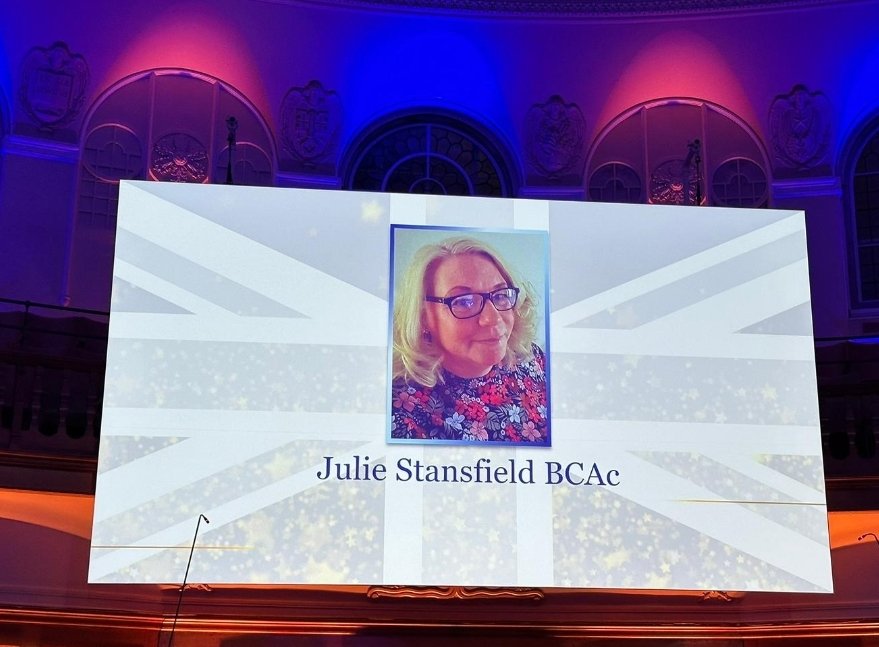 incontrolorg's tweet photo. Our CEO @juestanny received a British Citizen Award today. Joining other people who are passionate about community contribution & making a difference. @CitizenAwards #peoplehonour #standupandstandout she was joined by @Kevin_Healey who nominated her, @pennyallsopp & her parents https://t.co/ioL1qFT0bs