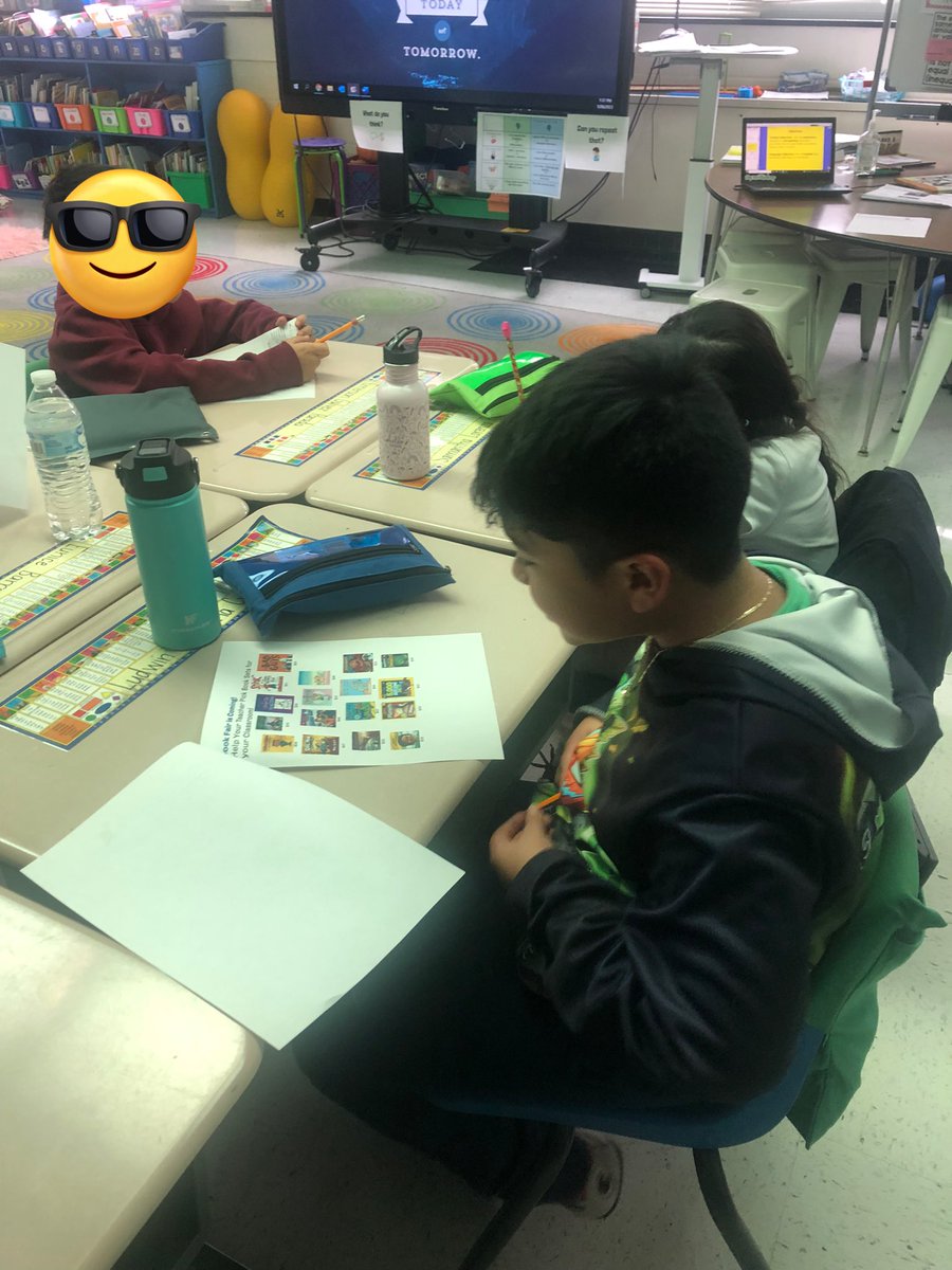 MrsGs_Library's tweet photo. A fun performance assessment and Number Sense Routine with @a_kekoler’s second graders! @LCPS_Math @GuilfordEle #numbersenseroutine #performanceassessment #mathworkshop https://t.co/nz3h2xgo4J