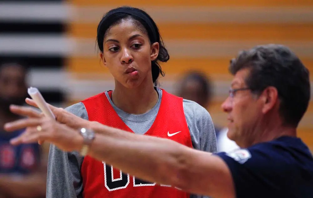 BarstoolTenn's tweet photo. Not sure why, but it just kinda feels like a good day to remind everyone that Candace Parker owns Geno Auriemma, who is a massive bitch. Go Vols. https://t.co/0vMaoYC4Ki