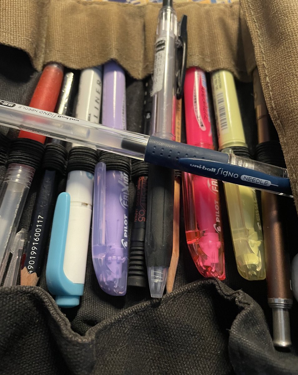 TheOrchestra__'s tweet photo. @A2Ziegler I was a fan of the OG pilot juice pens, but nothing beats the uniball signo dx needle point in .38 mm imo! https://t.co/UOfIiJ5Meo