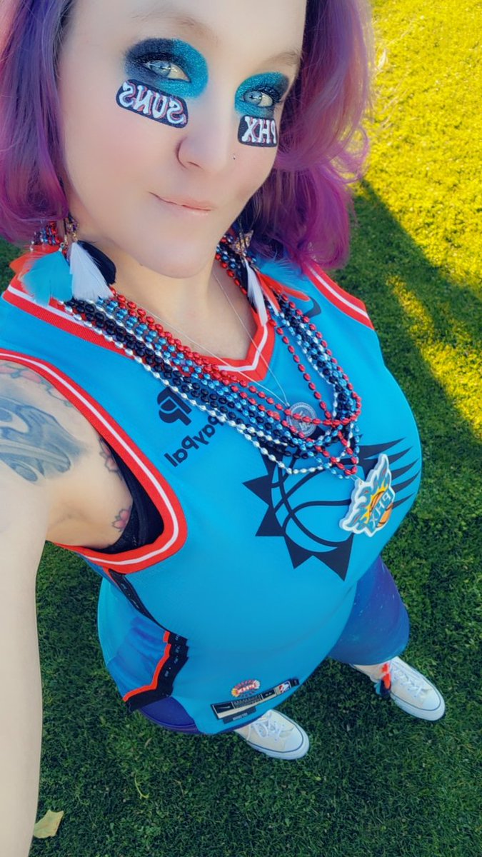 suns_tutu_fan's tweet photo. Happy #Originativ night @suns fam! Let's get another w!!!! ITS GAMEDAY BABY! #WeAreTheValley https://t.co/ppri4SvH0X