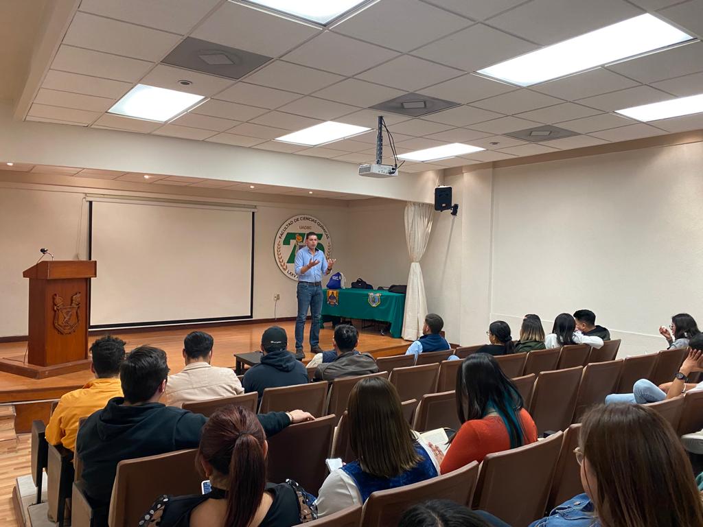 CoparmexSalt's tweet photo. La Comisión de Empresarios Jóvenes Coparmex Coahuila Sureste se reunió con los Capítulos Universitarios Coparmex, dando inicio a planeación de actividades 2023 😎

#Coparmex #JóvenesCoparmex  #UAdeC #Saltillo #Arteaga https://t.co/HzGaL5WR7Z
