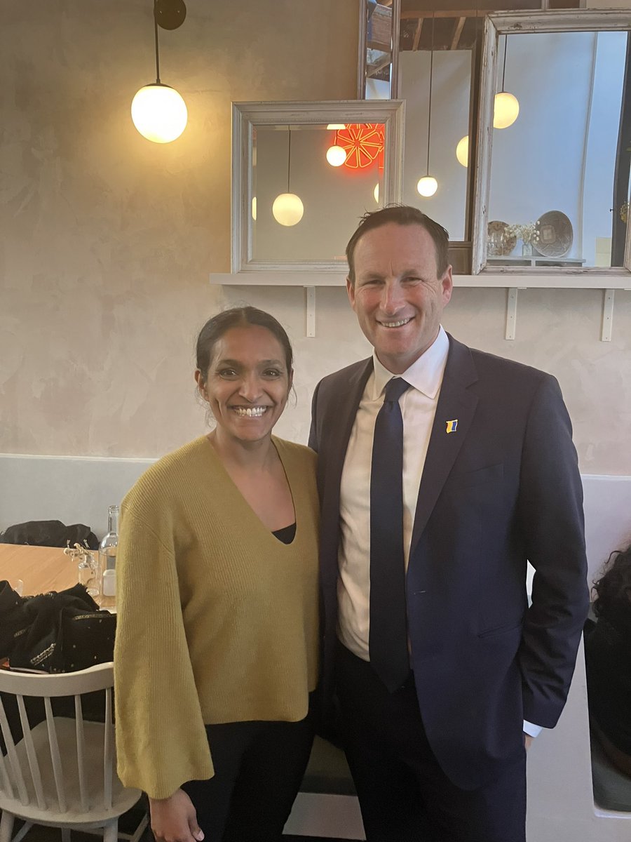 JoshFryday's tweet photo. All smiles talking service, civic engagement and climate action with Councilmember @nithyavraman.
Thank you @cd4losangeles for being such a wonderful host of #ClimateActionCorps AND #CollegeCorps Fellows!
Can’t wait to go through garbage together at the next composting event! https://t.co/9JK542XWvp