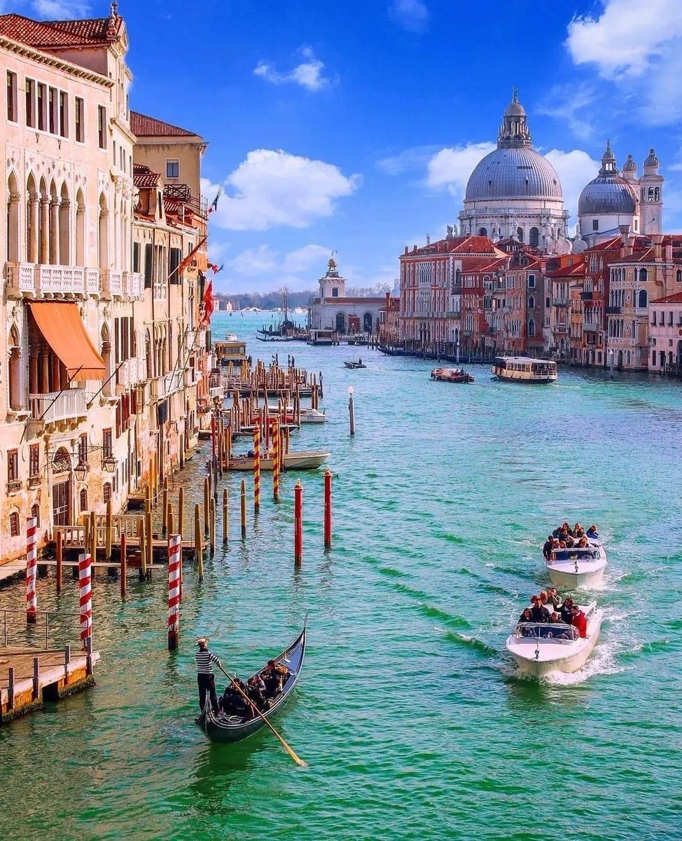 Traveluniverse's tweet image. The Land of Venice | Italy 🇮🇹