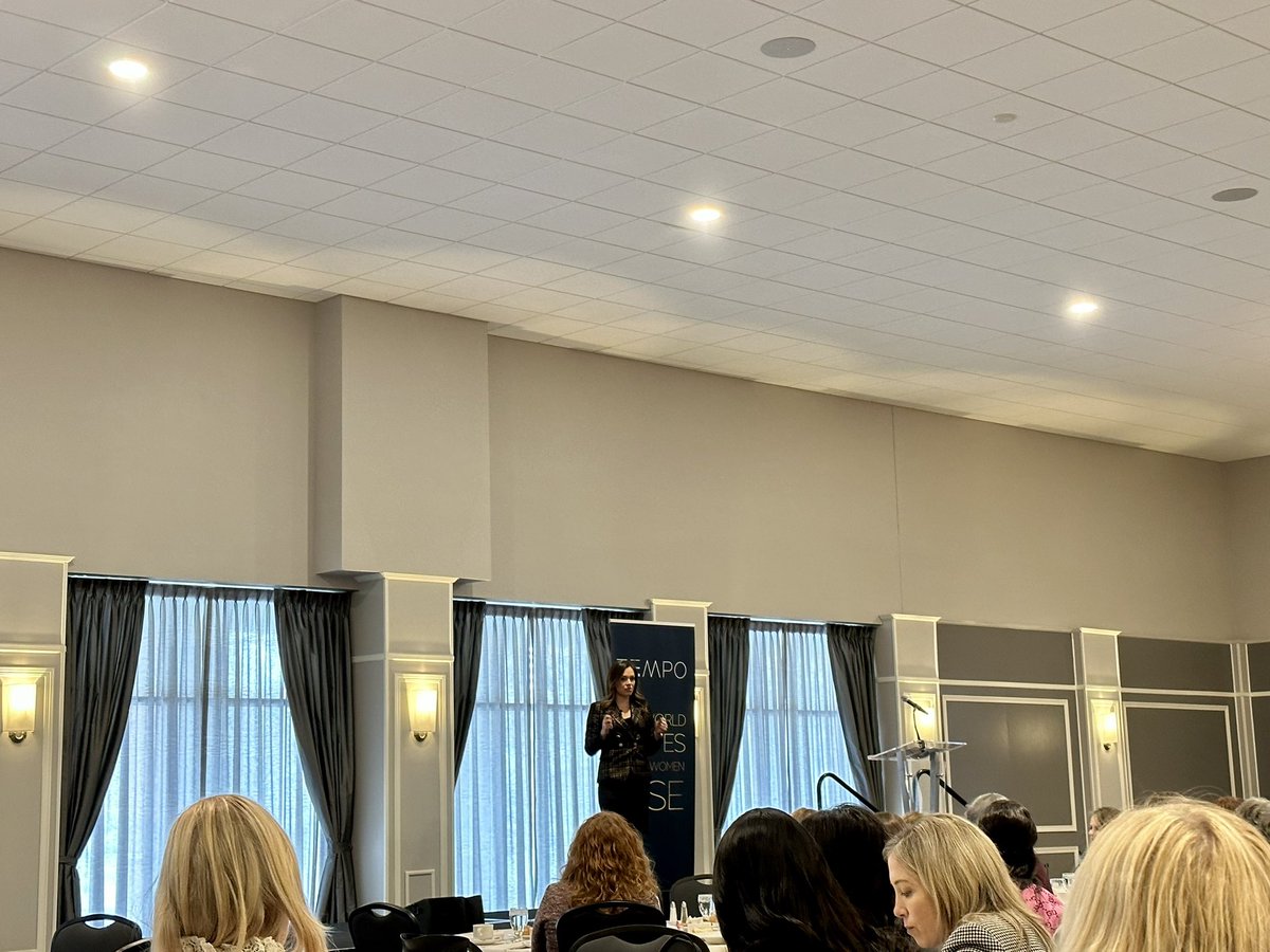 eedonegan's tweet photo. Thank you, @LizYoungStrat, for an insightful and entertaining 2022 in review // 2023 outlook. Appreciate the humor to lighten the conversation. #TempoWomenRise @TEMPOMilwaukee https://t.co/vS1OaevT75